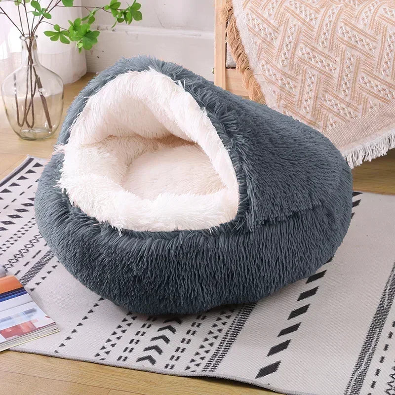 Winter Dog Plush Round Bed