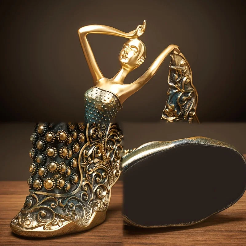 RegalPlume – The Graceful Peacock Dancer Home Deco