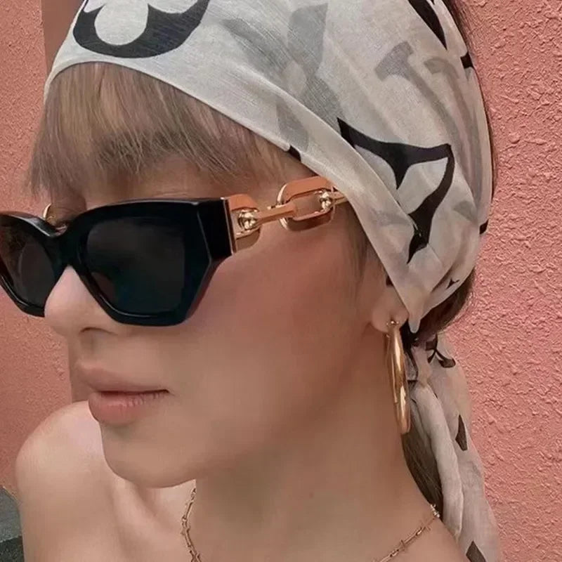 Women Vintage Brand Designer Black Sun Glasses UV400 Luxury Cat Eye