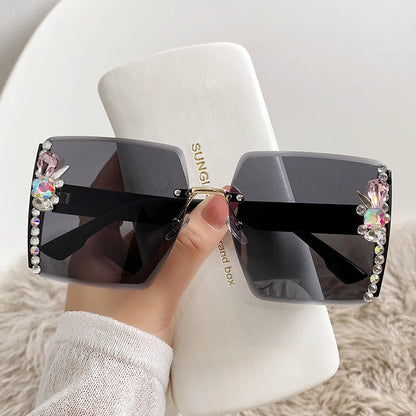 Fuosmtor Y2K Luxury Diamond Heart Lenses Sunglasses – Chic Rectangle Eyewear for Women
