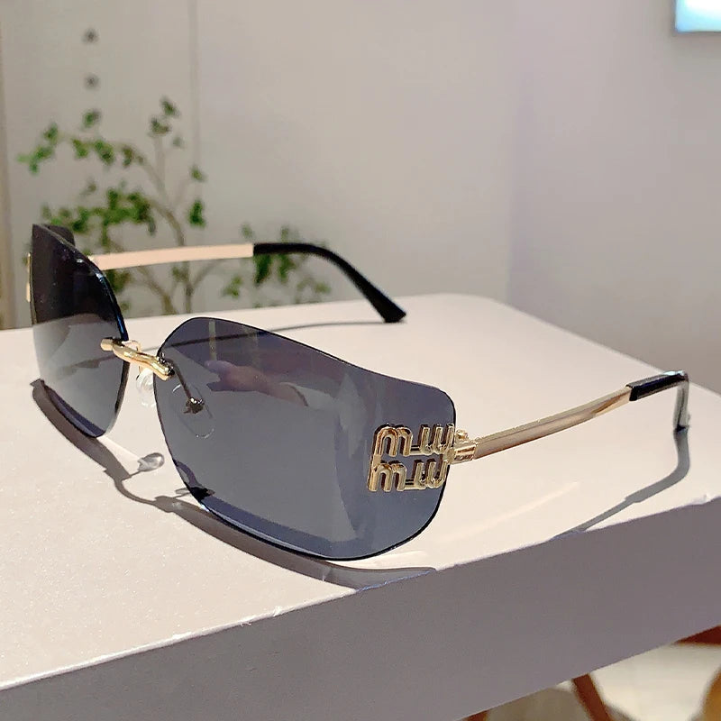 PunkVibe Fashion Luxury Metal Women Sunglasses
