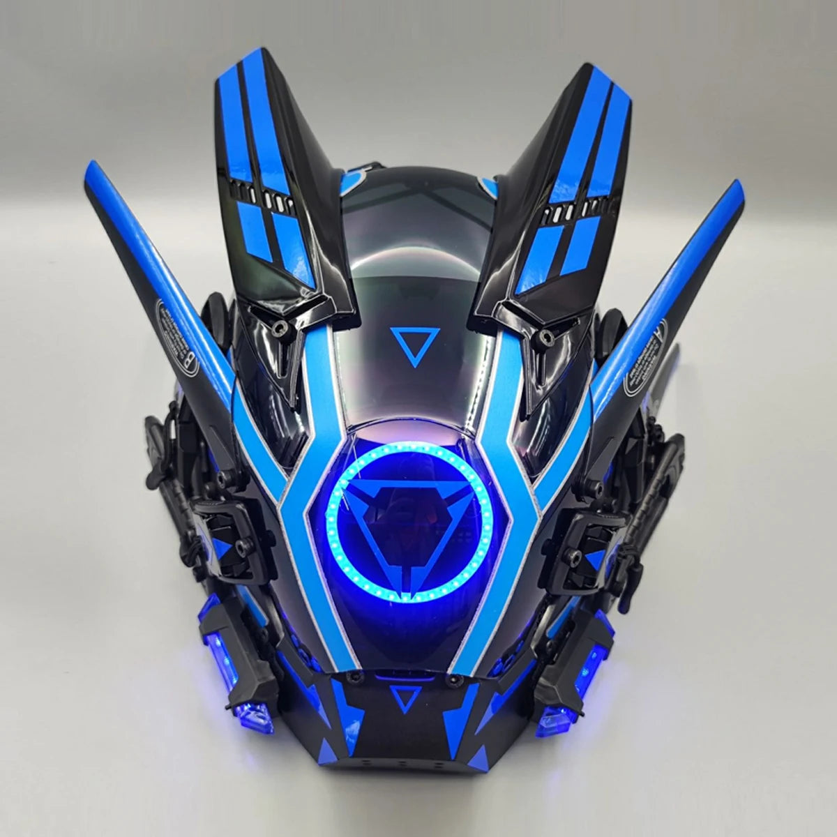 CyberGlow LED Tech Helmet – Futuristic Cosplay Mask