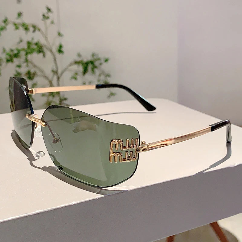 PunkVibe Fashion Luxury Metal Women Sunglasses