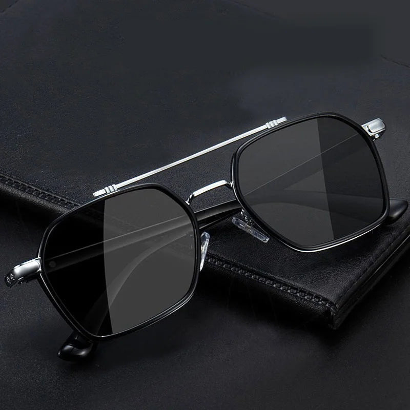 Experience Advanced Eyewear Technology with Intelligent Photochromic Sunglasses UV400 Intelligent Photochromic